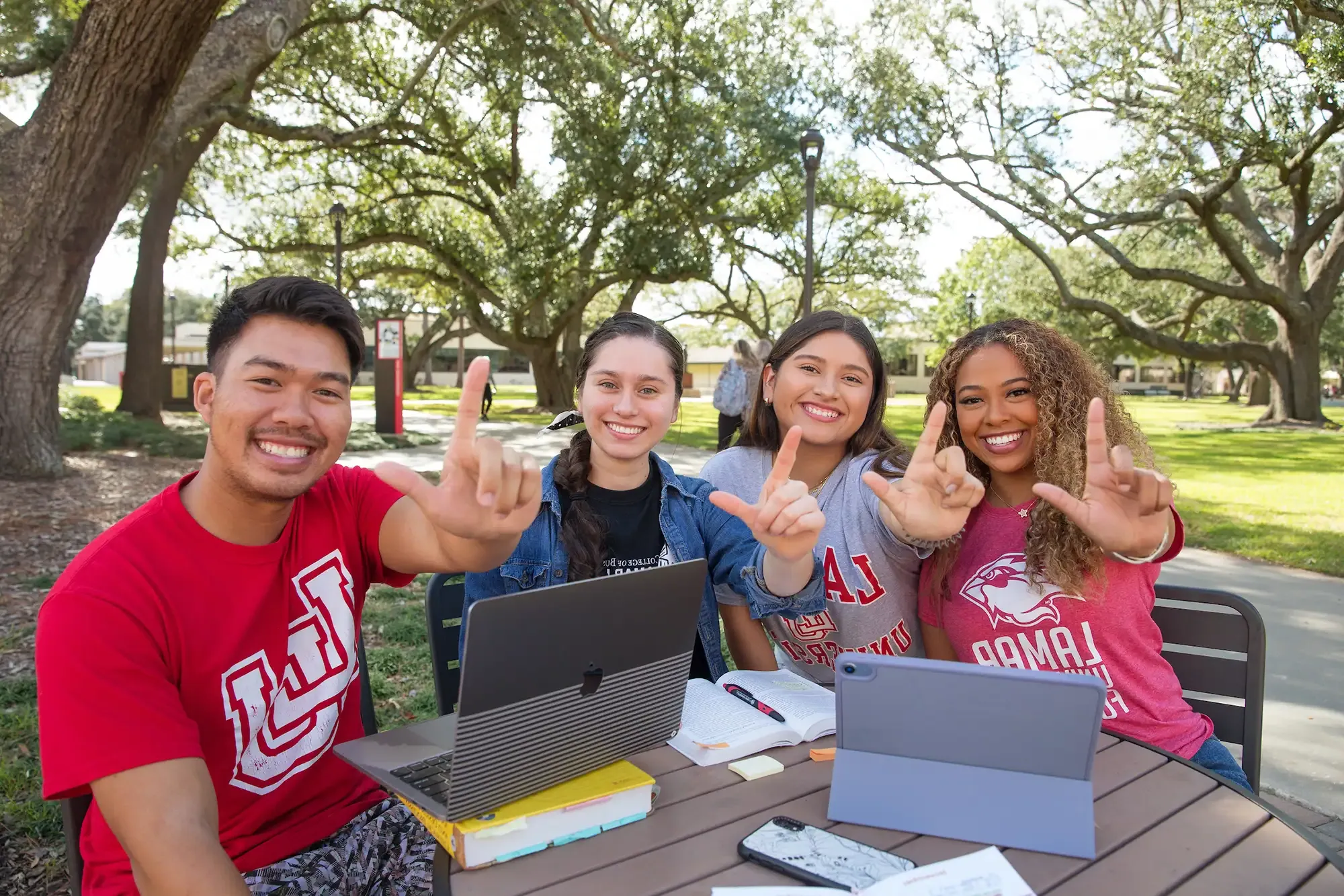 students-lamar-university-campus.webp