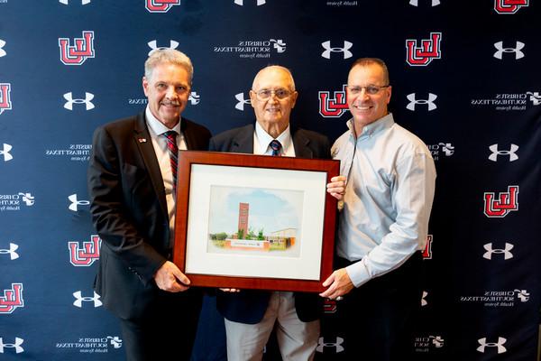 Lamar University honors legacy of Coach Sonny Jolly