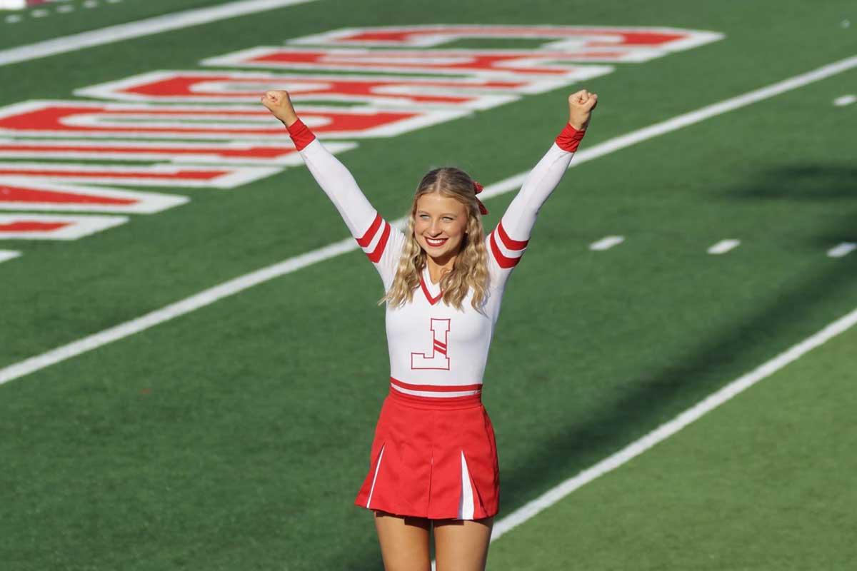 sophie-henry-cheer